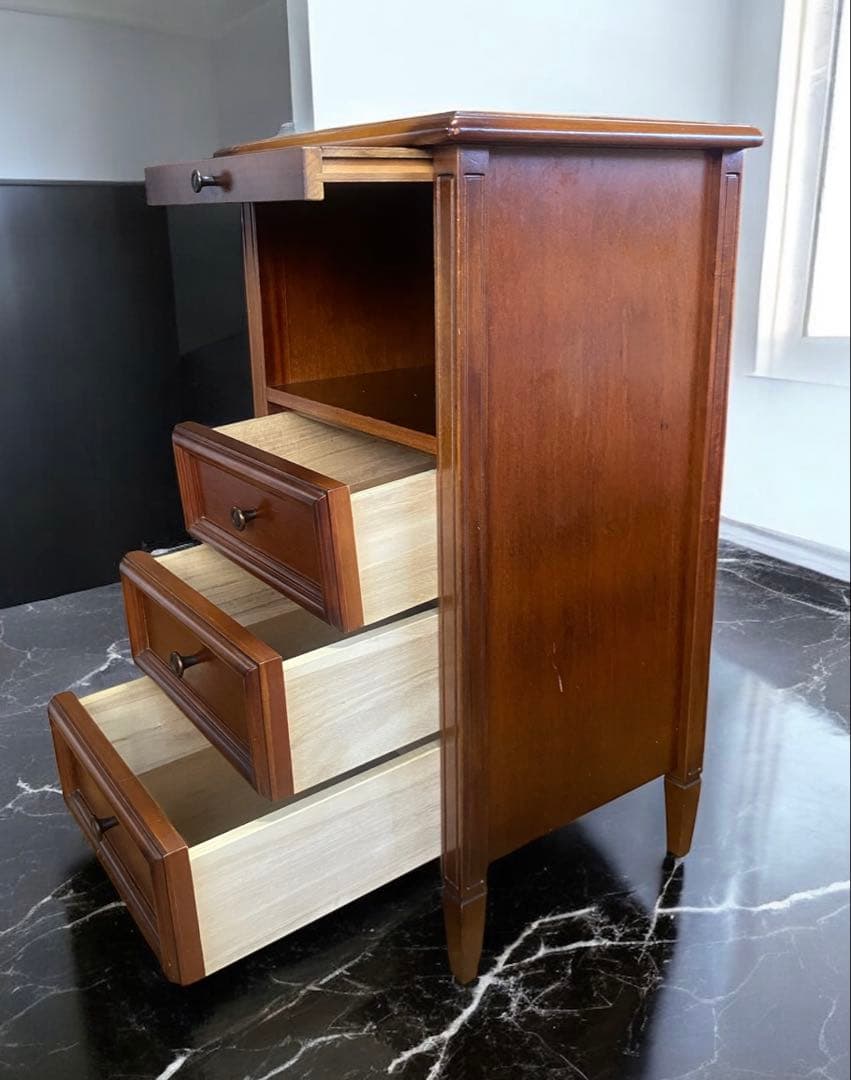 ふ*ぐ様 オークション格安出品★3段収納+引き出し　アンティーク風チェスト　サイ