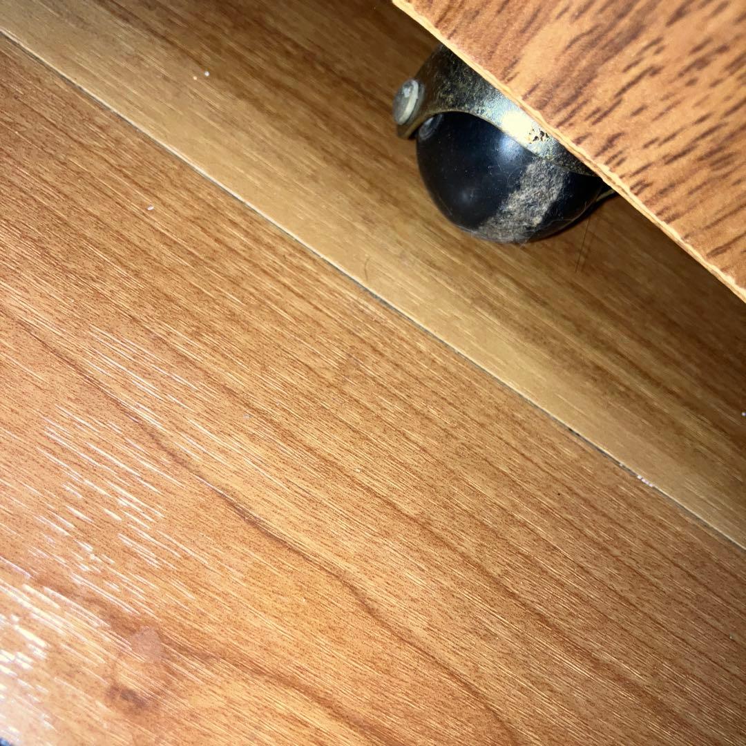 ローテーブル　キャスター付き