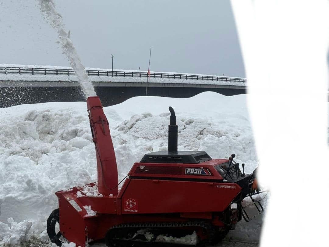 フジイ　ディーゼル　除雪機　中古
