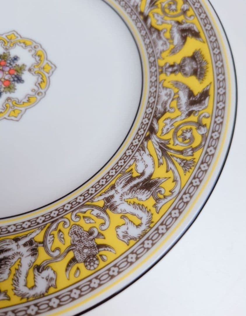 ウェッジウッド　フロレンティーン シトロン プレート　２枚