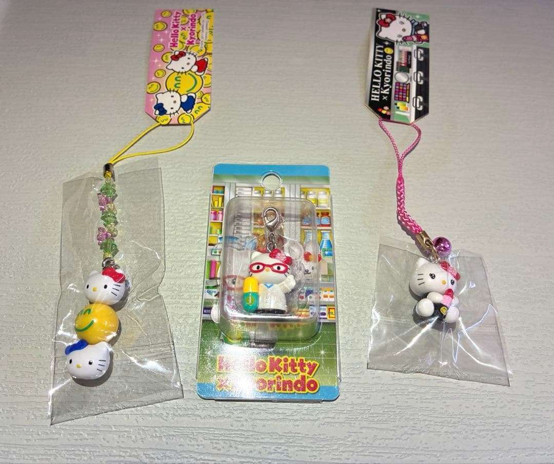 激レア】ハローキティ 静岡県 杏林堂薬局 ファスナーマスコット 4個セット