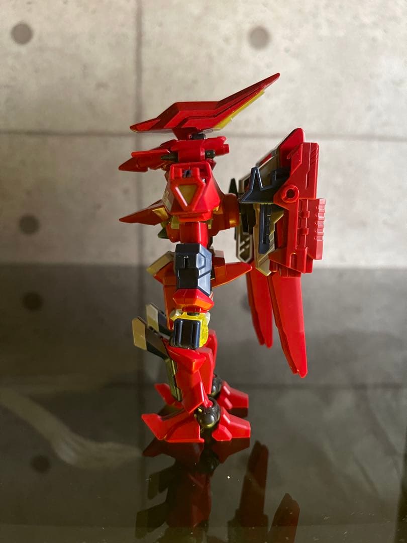 ダンボール戦機　LBX ドットブラスライザー•ジーエクスト