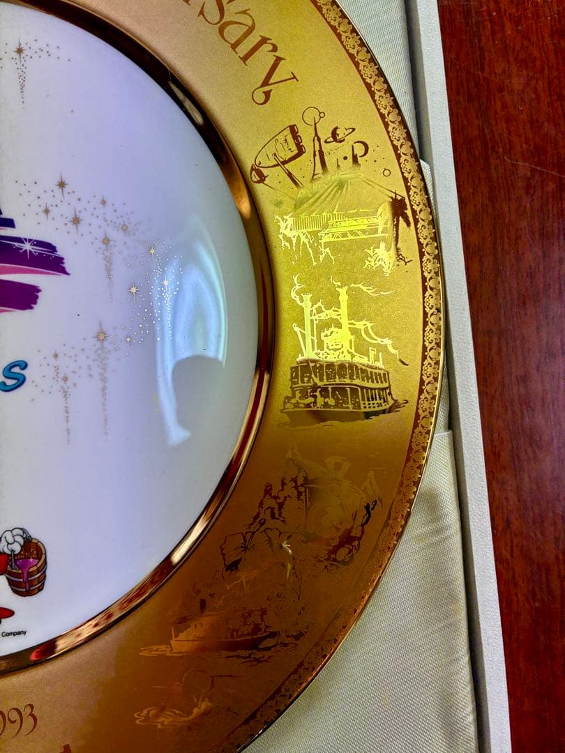 東京ディズニーランド 10周年 記念プレート1993。10周年限定品 - メルカリ