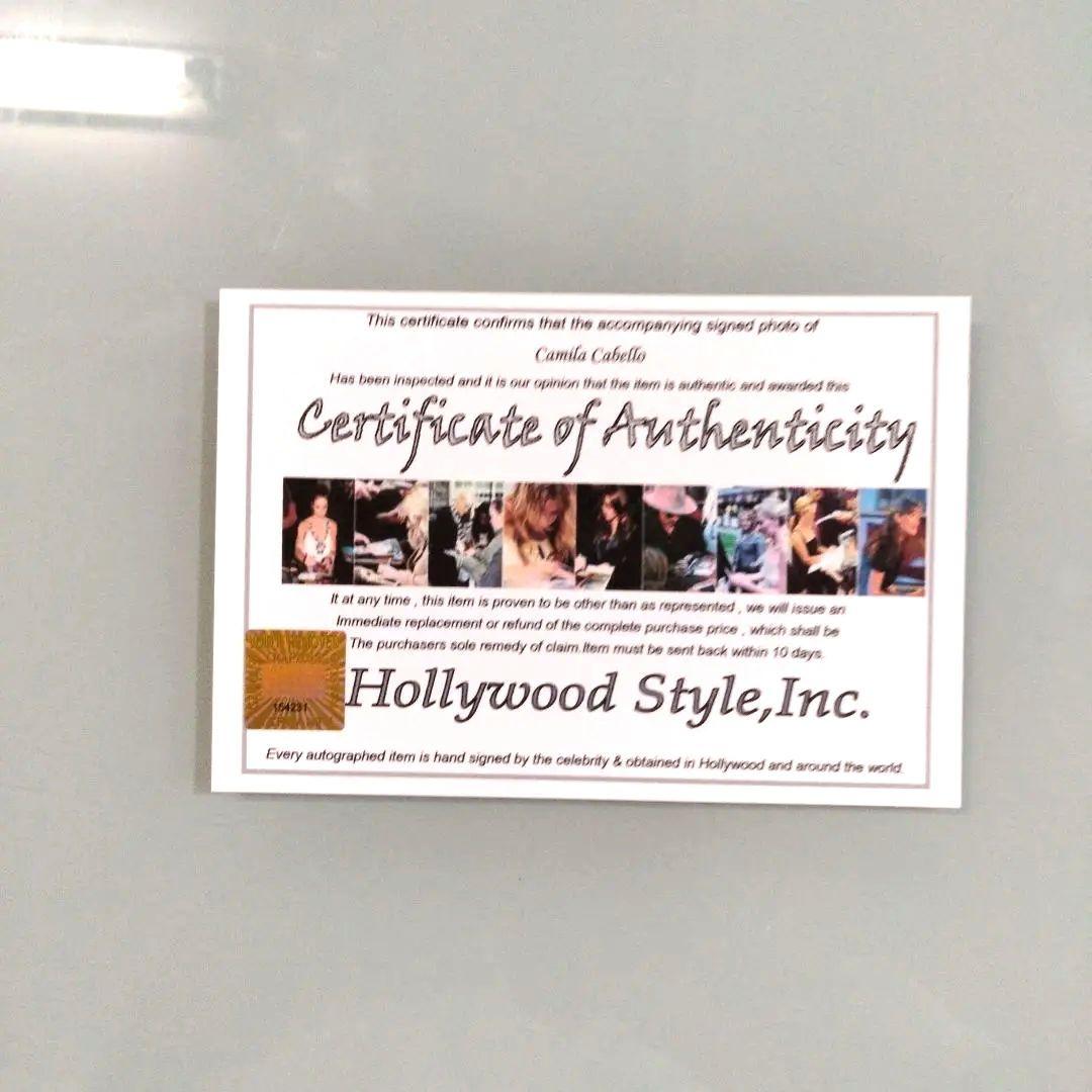 カミラ・カベロ直筆サイン入り超大型写真…Camila Cabello… - メルカリ