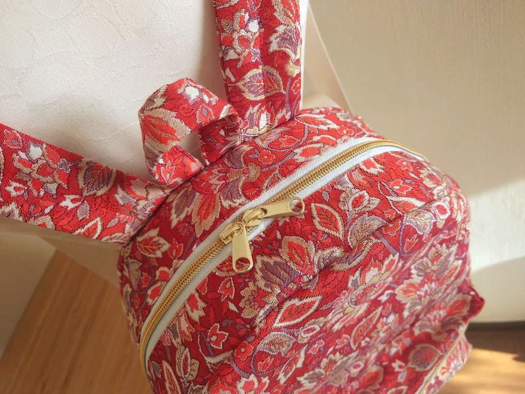 ハンドメイド 帯 リメイク リュック 総花柄 朱