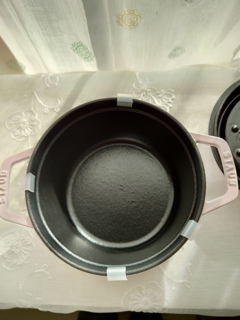 【美品】STAUB ラウンドココット16cm ソルベローズ