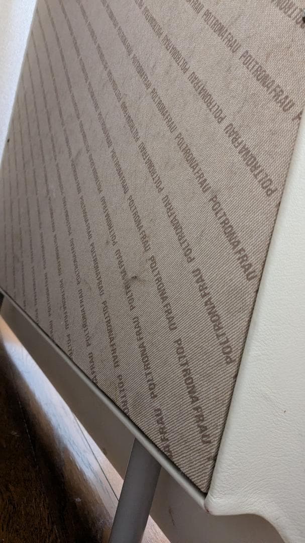 W*n様 ポルトローナ・フラウ　鏡　イタリア製　高級家具