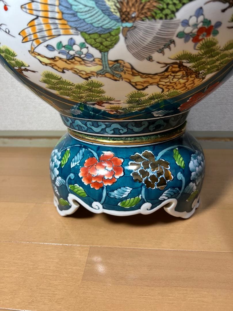 366 有田焼　金龍窯　博山作　沈香壷　飾壷　美品