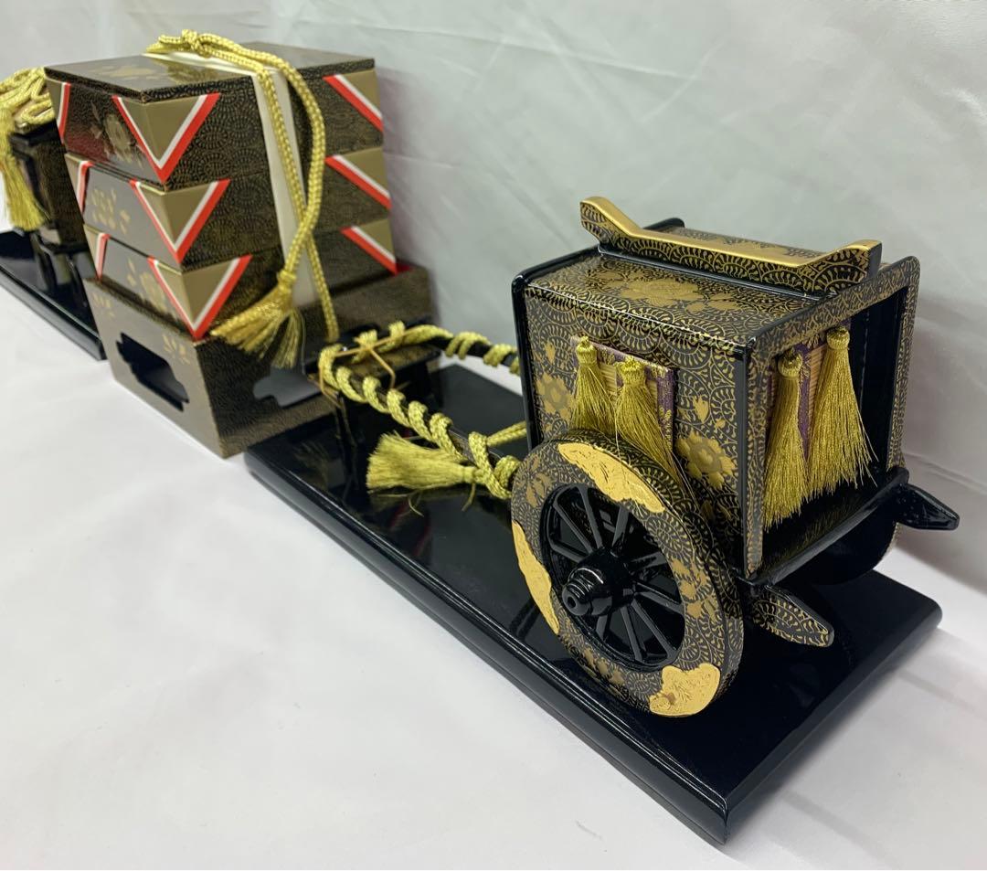 雛人形 木製 4品セット 爪唐草模様 お道具セット 菱餅/丸餅なし ひな