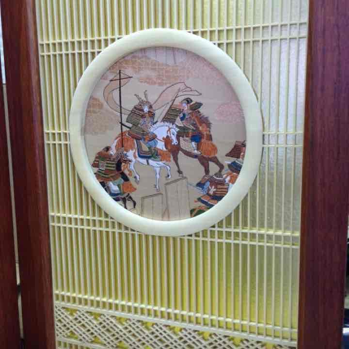 新品22万を18万兜飾り