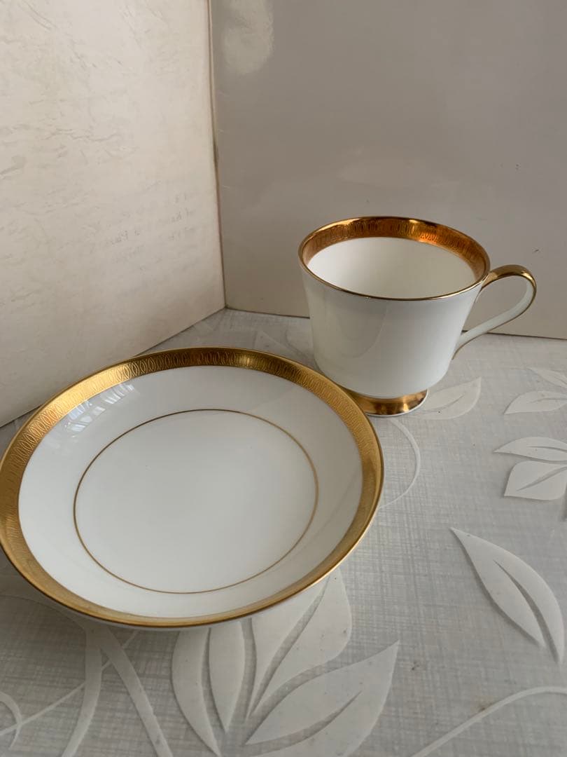 ボーンチャイナ　MIKASA カップ　フルーツ皿　6客セット　新品未使用　レア