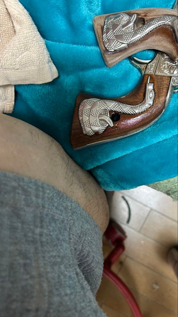 モ*ゾ様 エングレービング装飾リボルバー