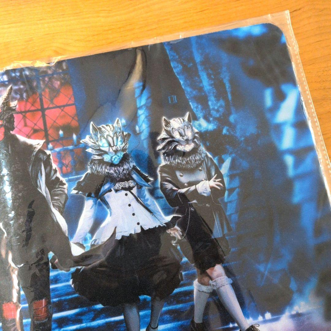 仮面ライダーガヴ 仮面ライダーレジェンズ プレイマット 宝箱