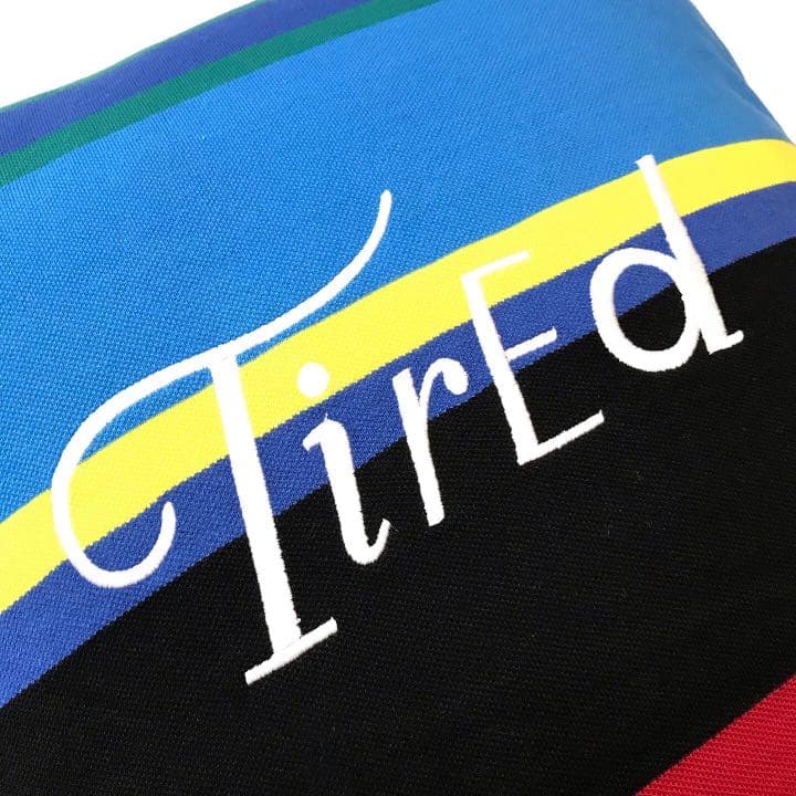 TIRED クッション