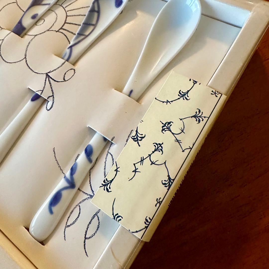 未使用品　ロイヤルコペンハーゲン ブルーフルーテッド メガ スプーン 4点 箱付