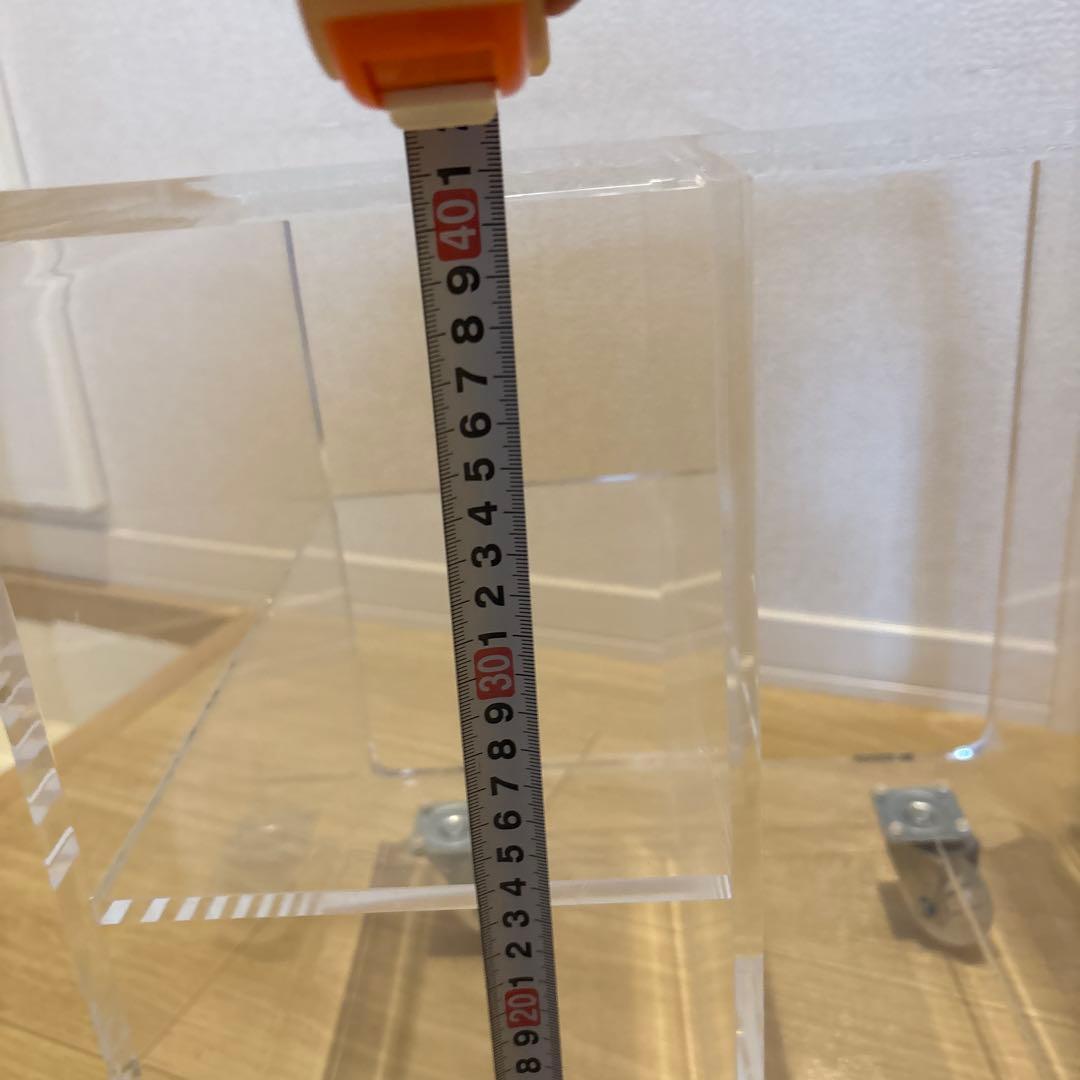 アクリル　サイドテーブル