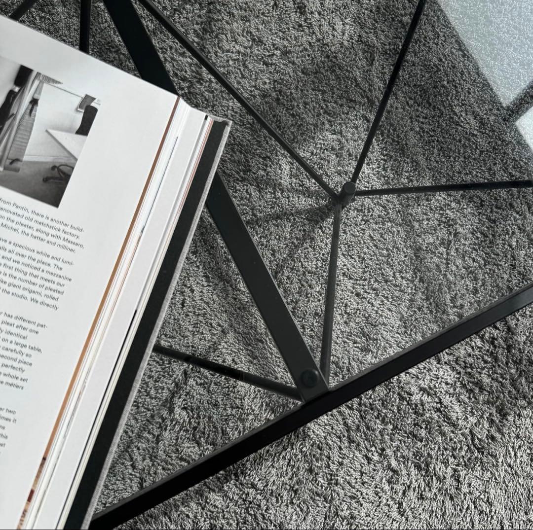 美品 地域限定お届け1000円 強化ガラス センターテーブル ルネセイコウ