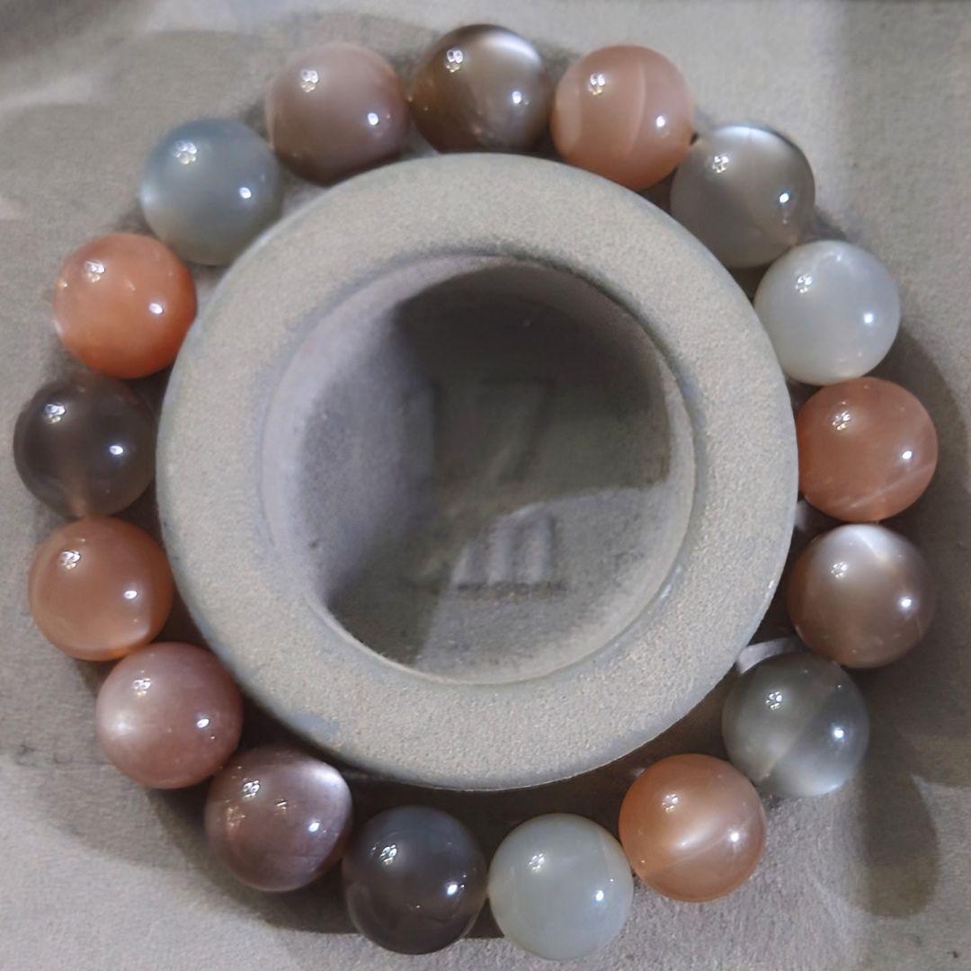 ★リッチマルチカラームーンストーン 12.5ミリ珠 ブレスレットB(SA+)