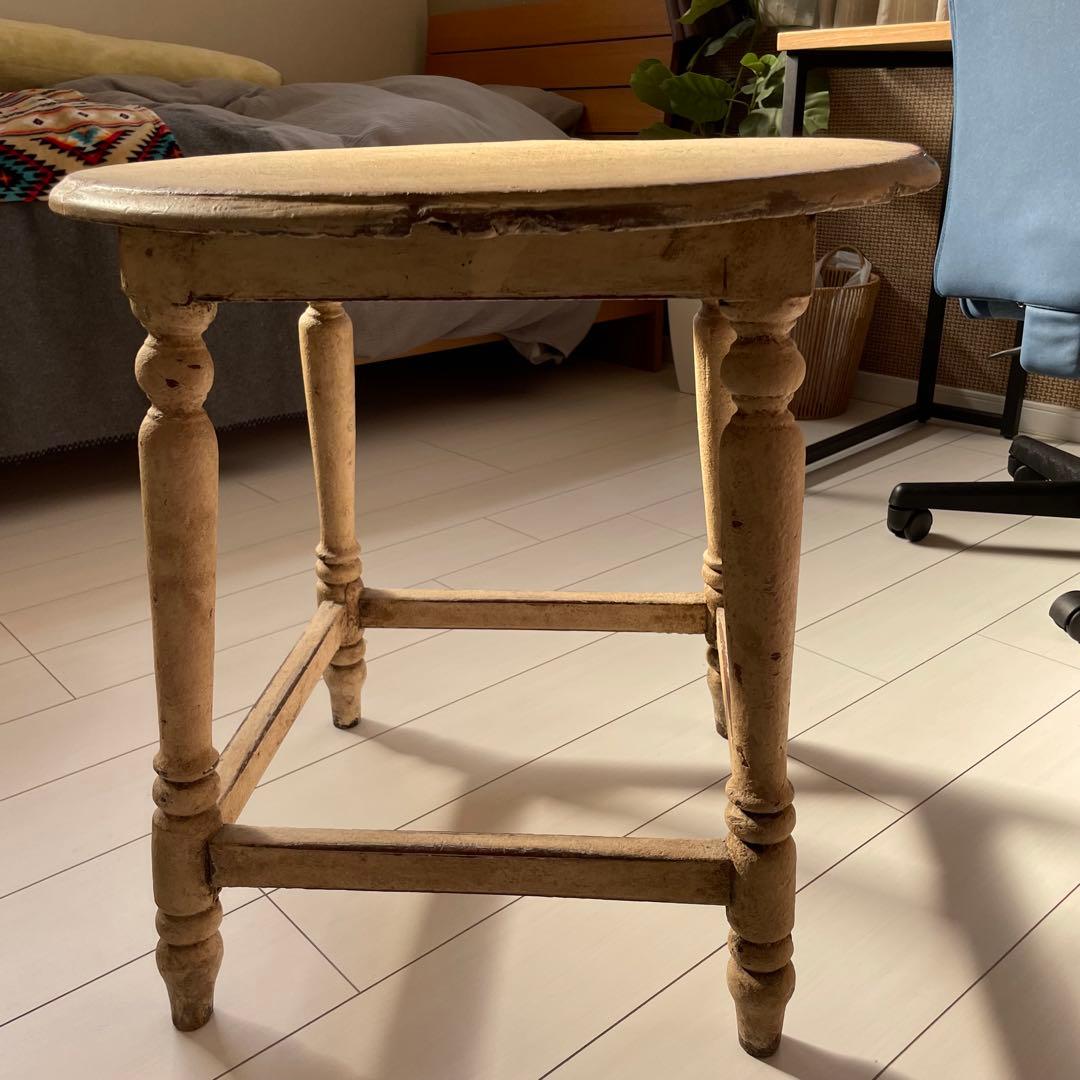 【希少】クリーム色の円形木製カウンターテーブル　アンティーク白丸　ビンテージ