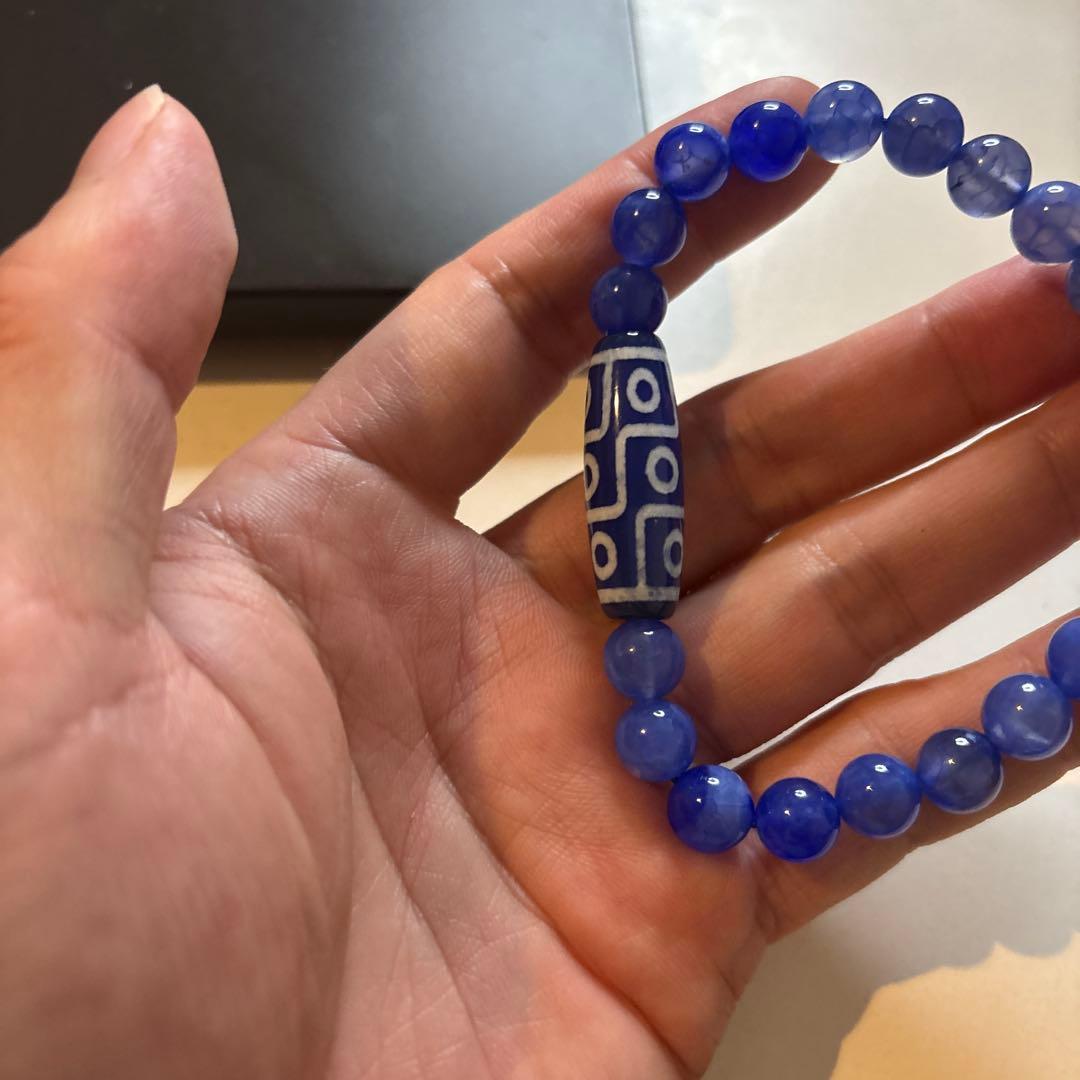 老玉髄逆！九眼天珠！すごいパワー！ズーンとくる！