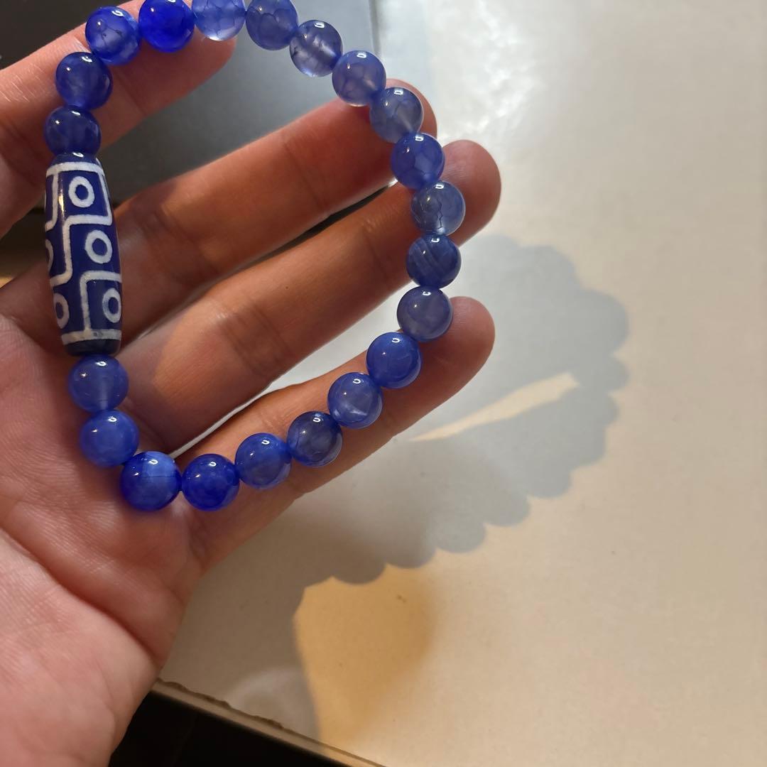 老玉髄逆！九眼天珠！すごいパワー！ズーンとくる！