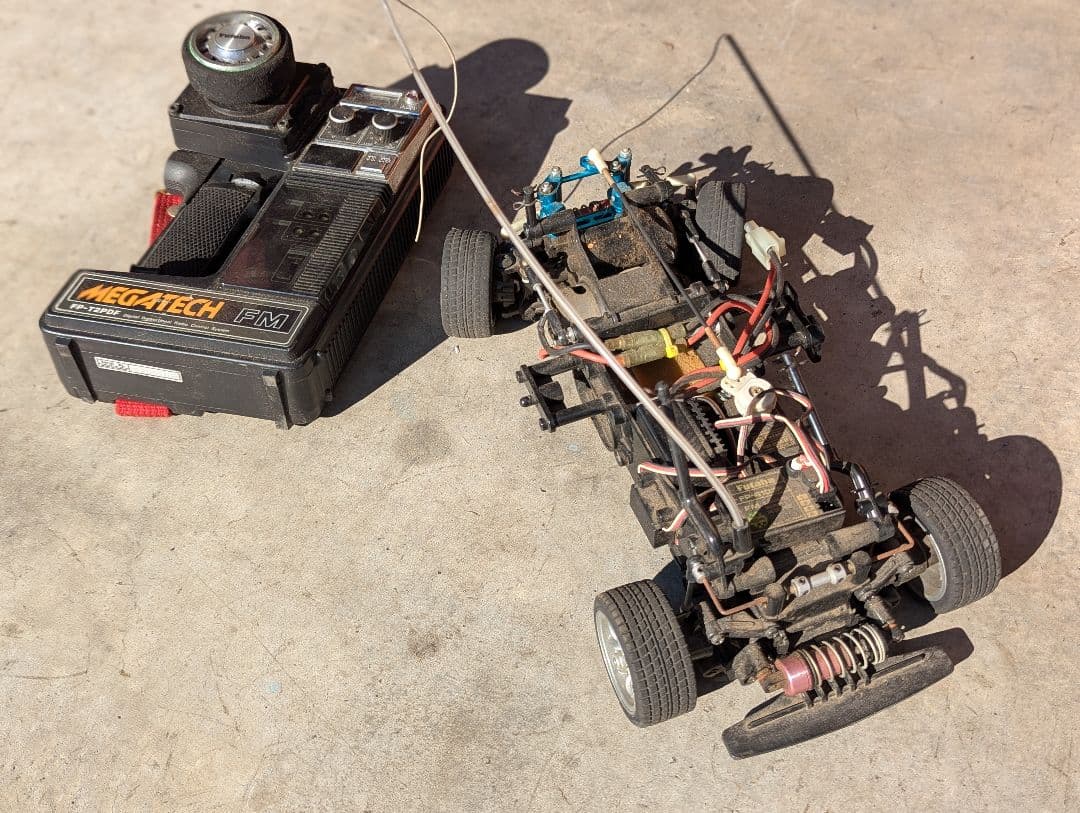 MEGATECH FM 電動ラジコンカー