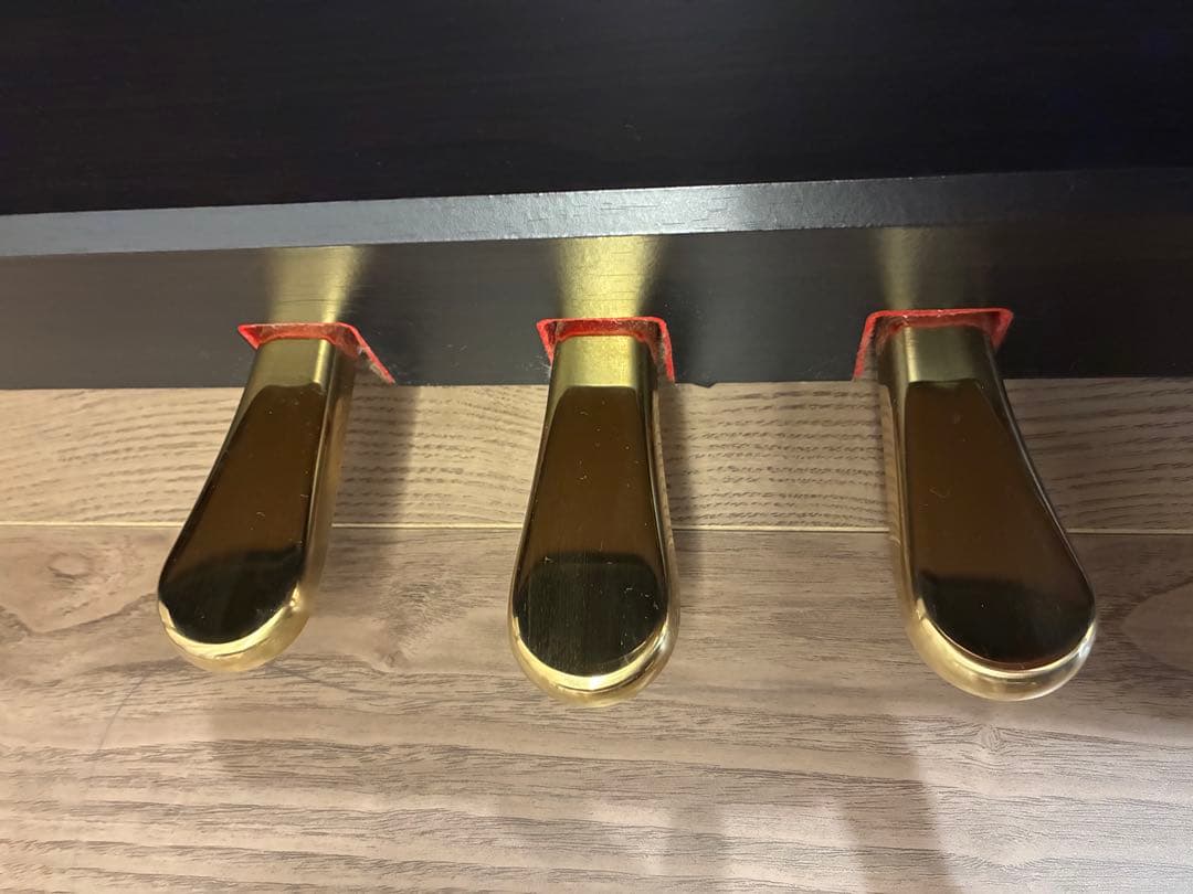 カワイ電子ピアノCA67R、椅子