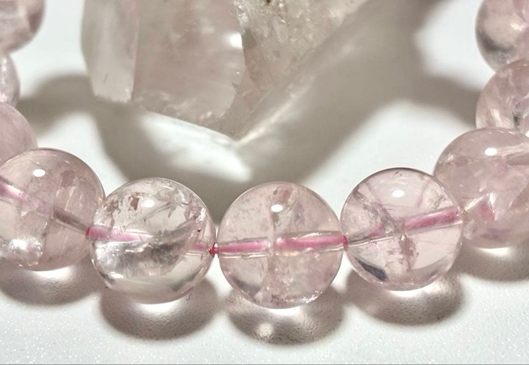 はち　虹煌めく愛の守護石　幻のプレミアムアイリスローズクォーツ　13.1㎜