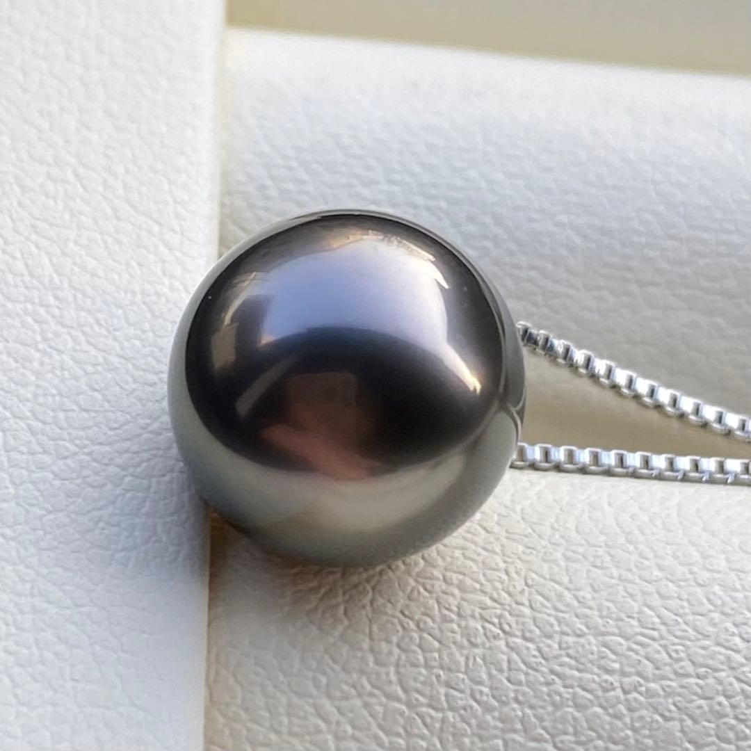 本真珠南洋黒蝶真珠ネックレストップ11.6*11.3mmダークグリーンPT923