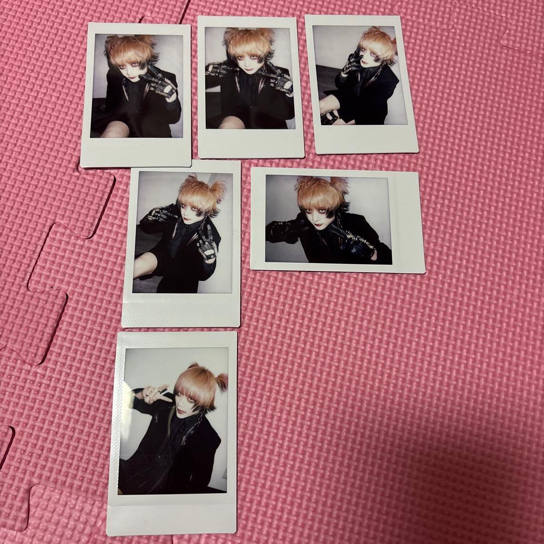 ザアザア 春芽 過去チェキは2025/05/18.25 - メルカリ