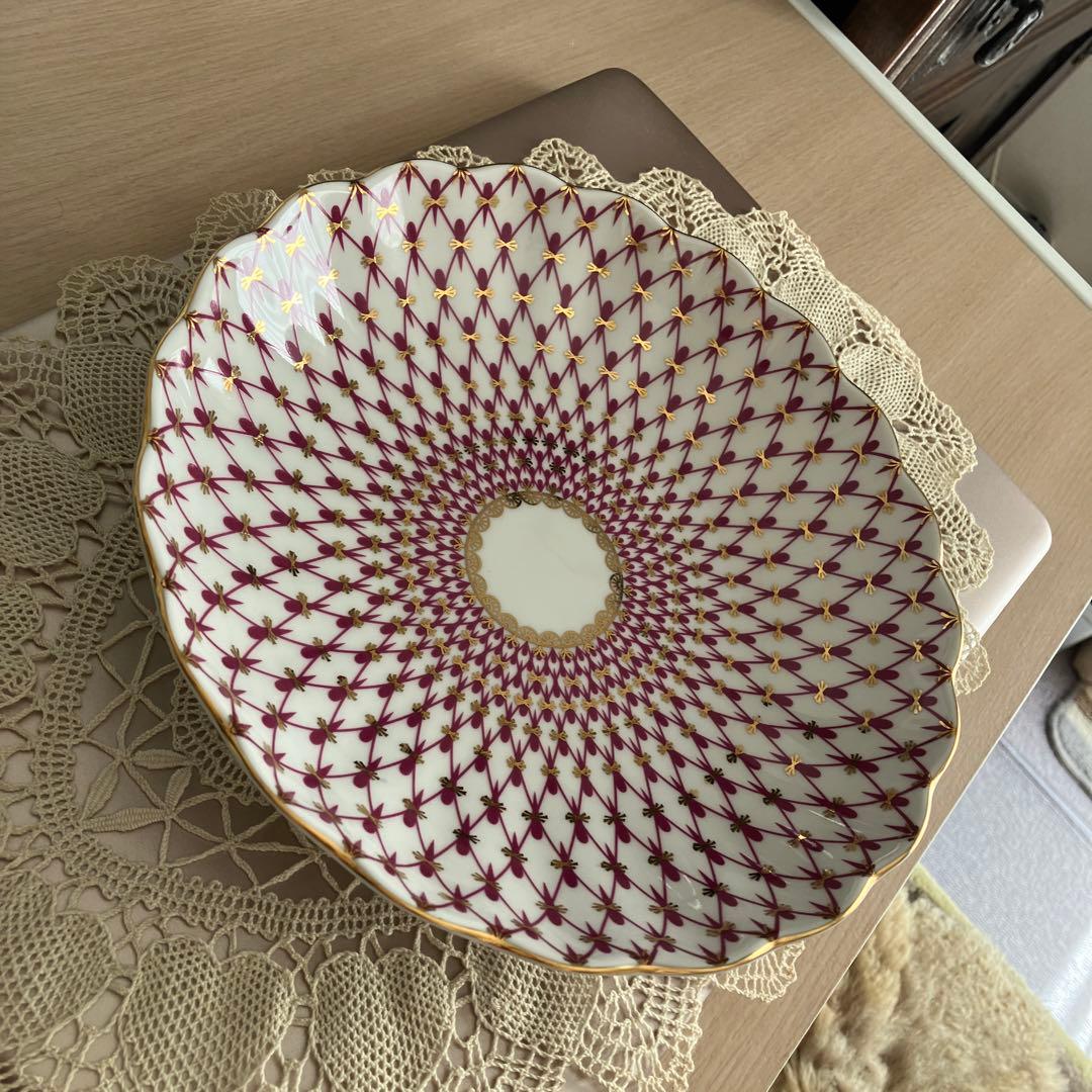 ロモノーソフ　フューシャネット　ビスケット皿