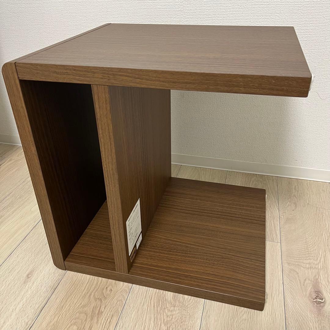 シモンズ　サイドテーブル　ナイトテーブル