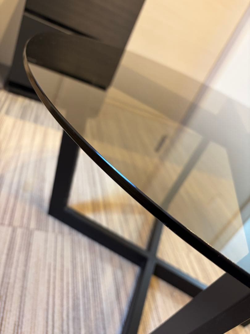 センターテーブル　黒　ガラス　美品