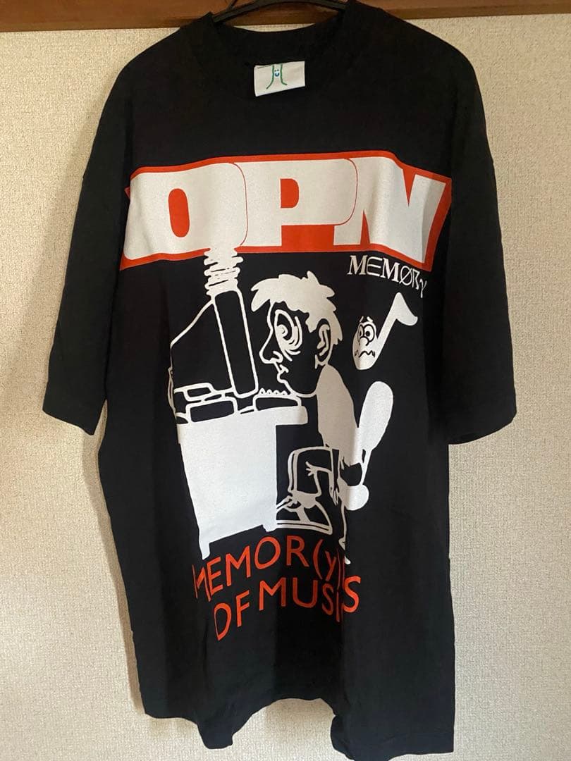 Oneohtrix Point Never Tシャツ
