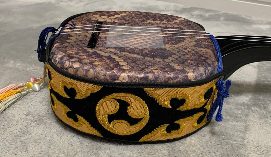 【中古美品】沖縄三線(三味線)人工皮(プリント)入門モデル