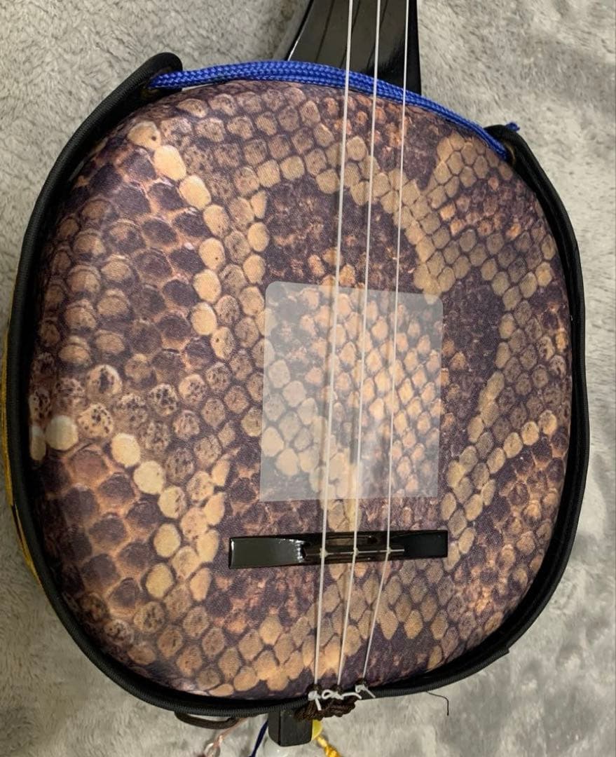 【中古美品】沖縄三線(三味線)人工皮(プリント)入門モデル