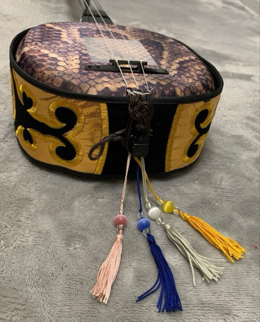 【中古美品】沖縄三線(三味線)人工皮(プリント)入門モデル