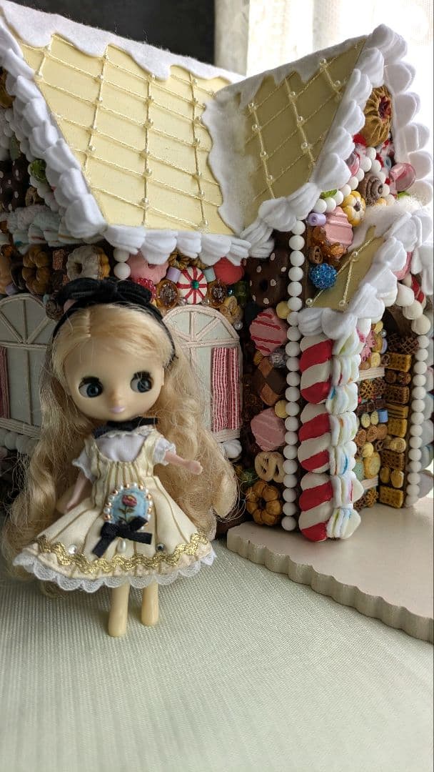 お菓子の家✤シルバニア✤プチブライスドールハウス