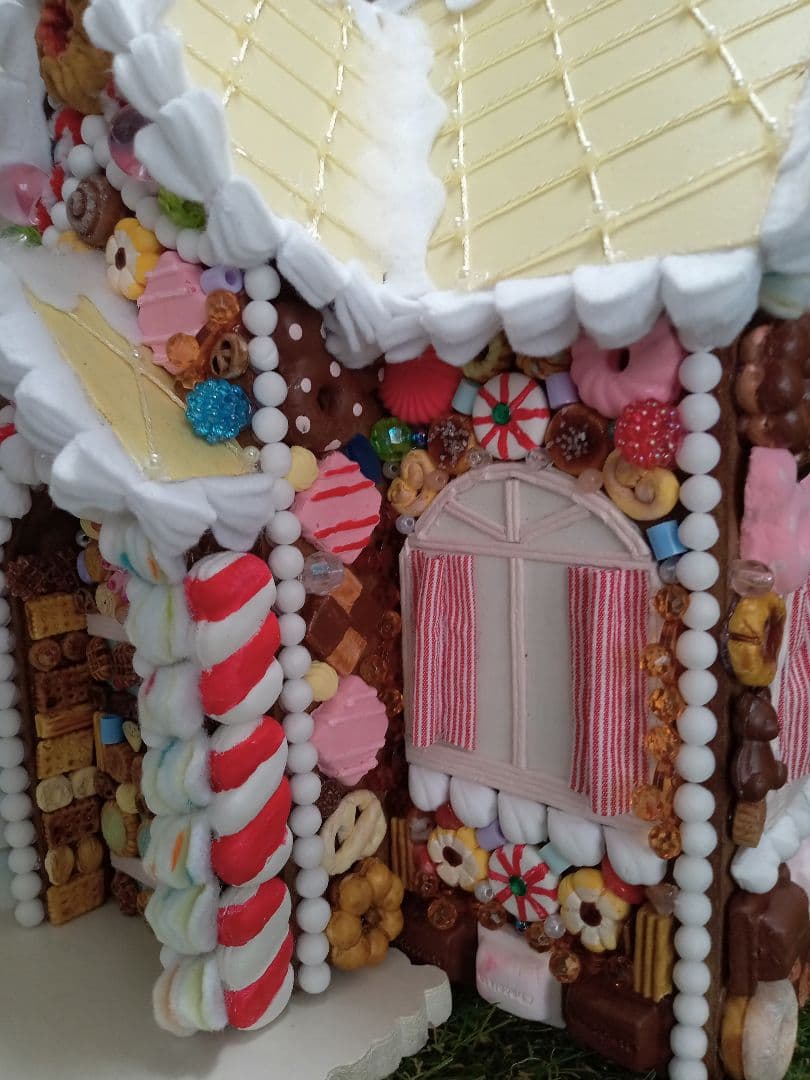 お菓子の家✤シルバニア✤プチブライスドールハウス