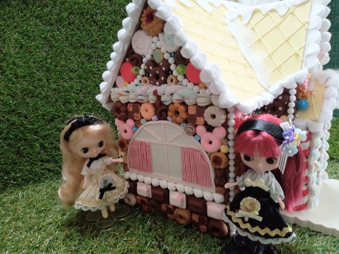 お菓子の家✤シルバニア✤プチブライスドールハウス