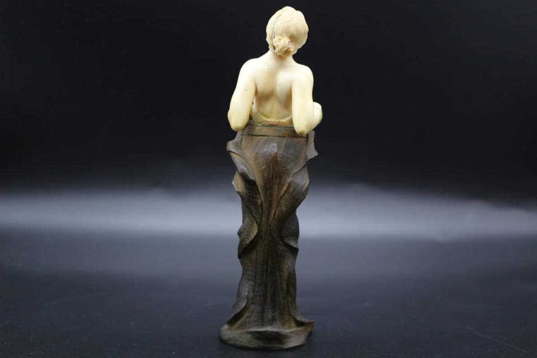 作家もの オブジェ アールヌーボー 裸婦像 木彫 彫刻 置物