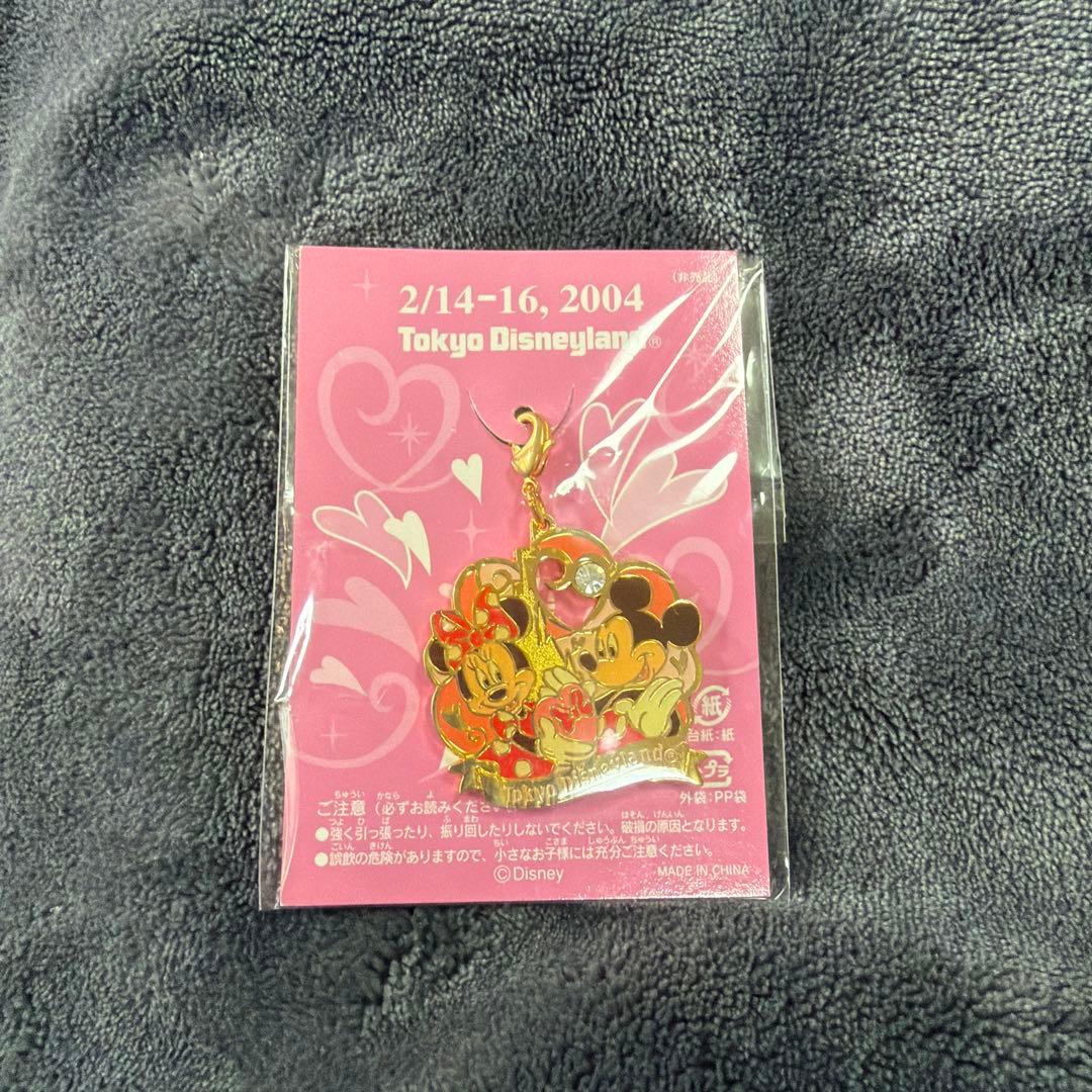 東京ディズニーランド 2004 バレンタイン ピンバッジ 3個 コンプリート