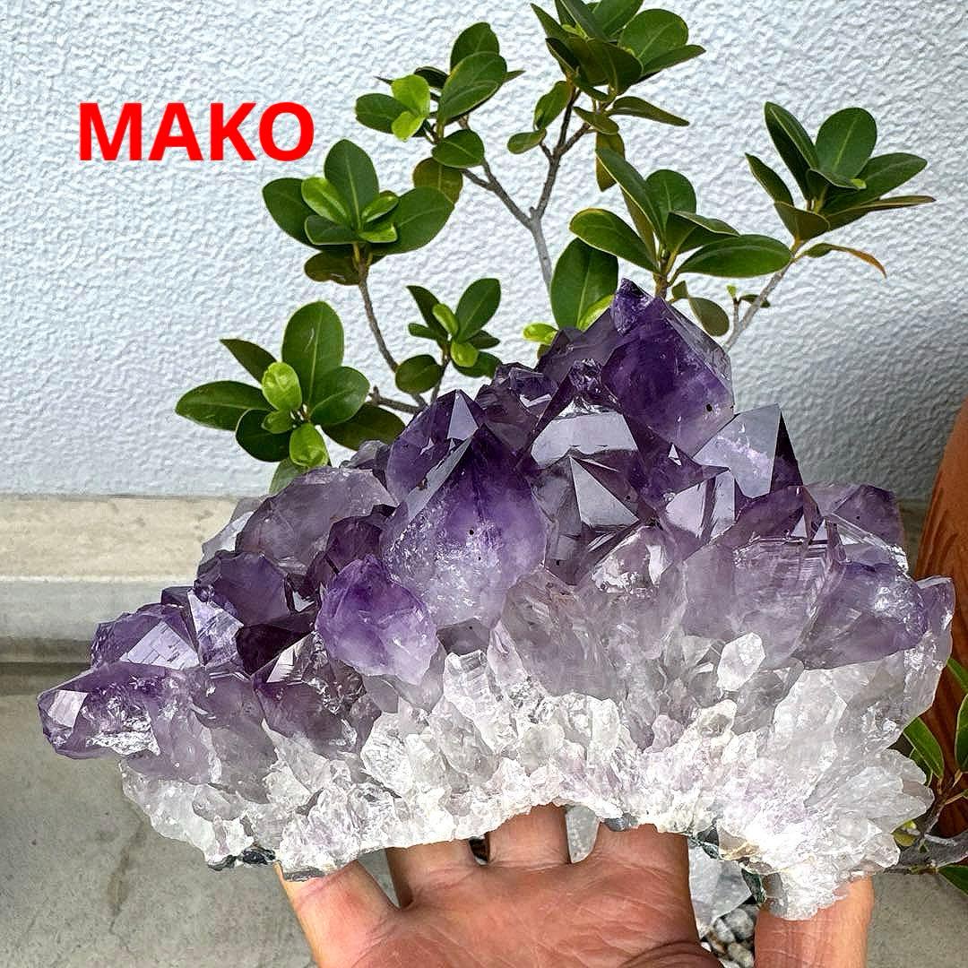 M1676☆アメジストクラスター2.2Kg☆天然石　原石☆N50405-A