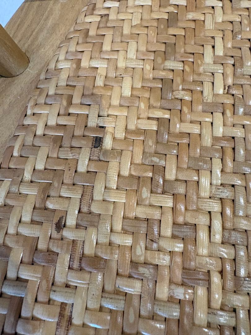 ZARA ラタンチェア