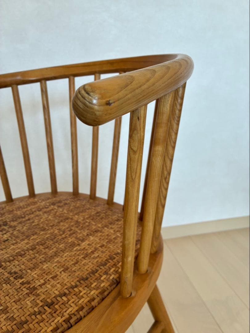 ZARA ラタンチェア