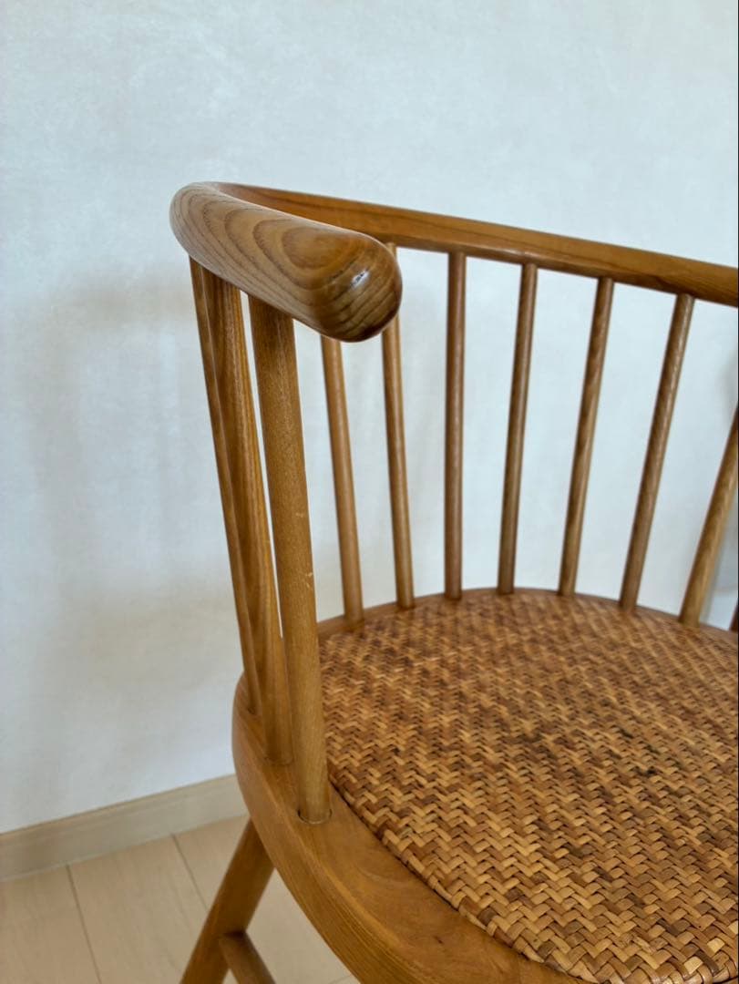 ZARA ラタンチェア