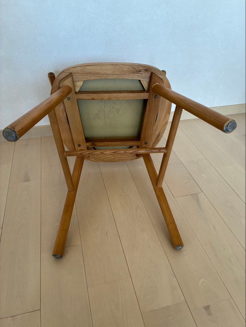 ZARA ラタンチェア