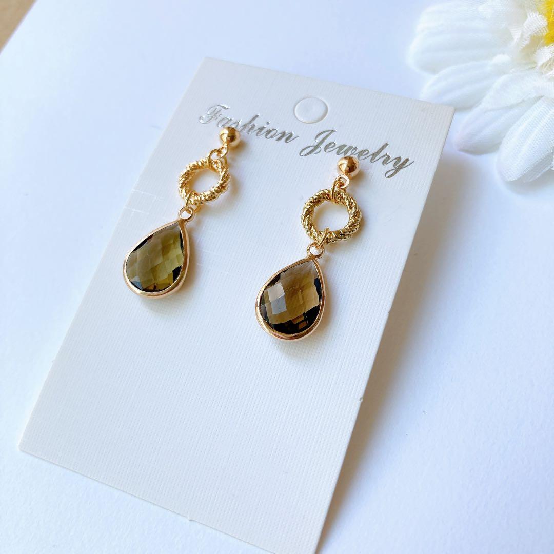 ハンドメイドピアス No.1723 - メルカリ