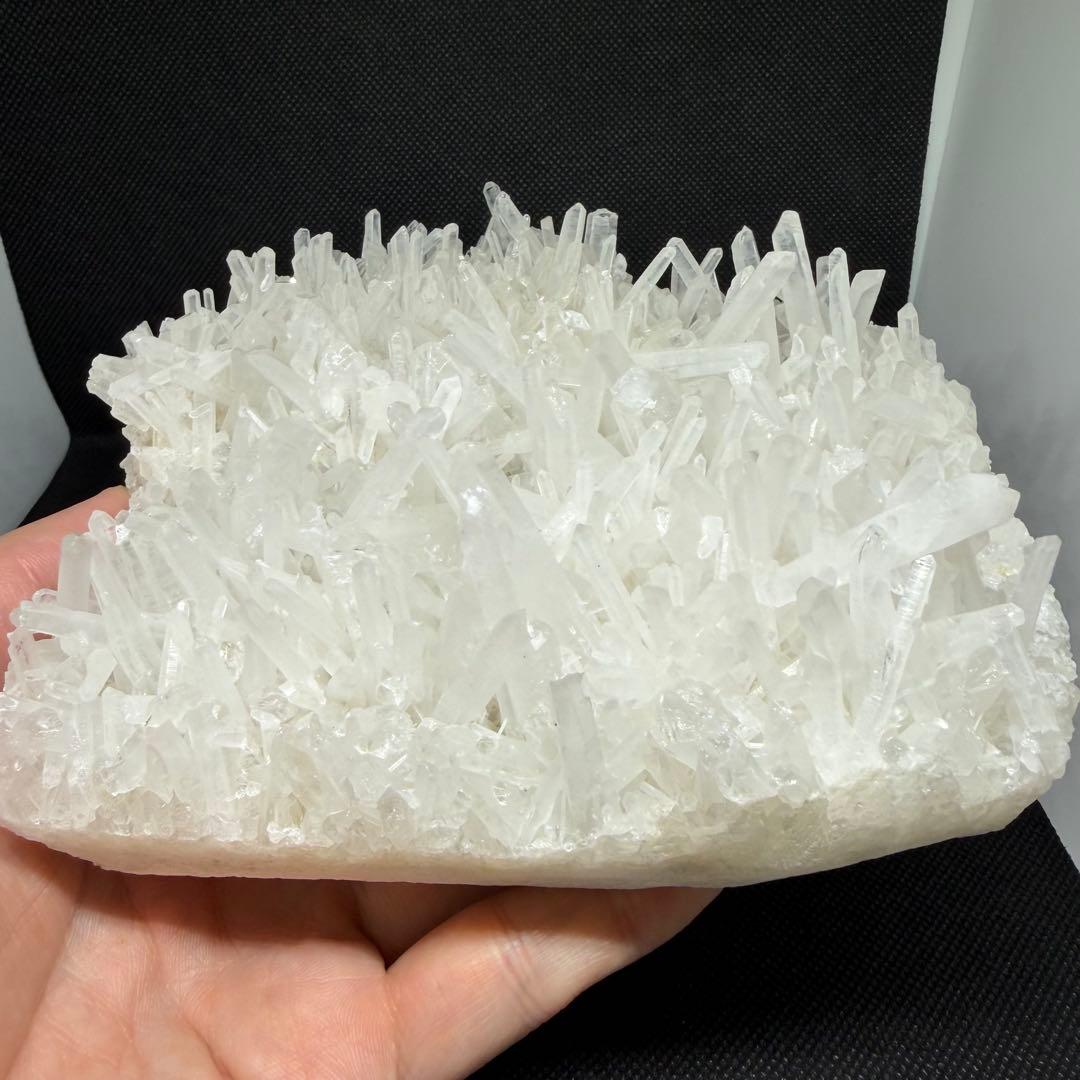 1.1kg 水晶クラスター　大　072