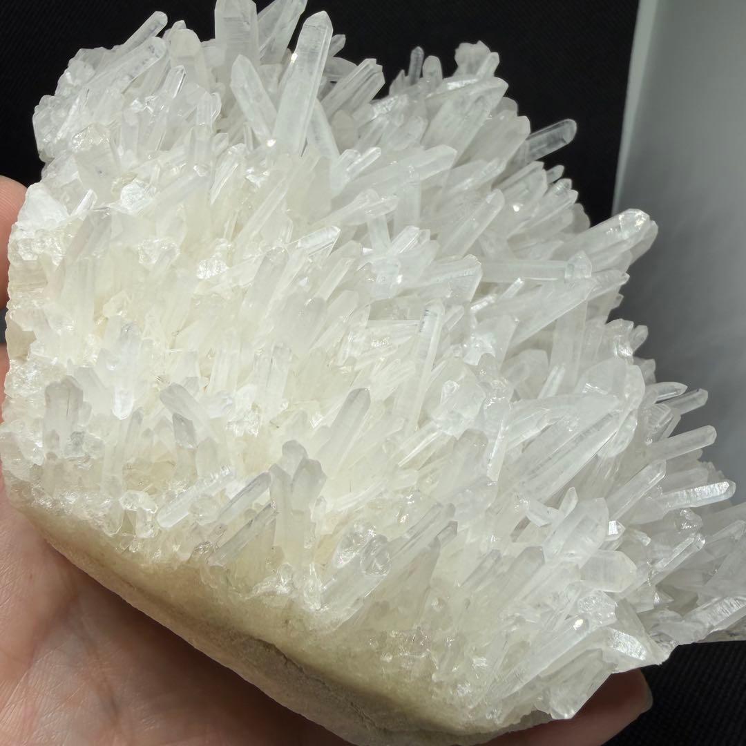 1.1kg 水晶クラスター　大　072